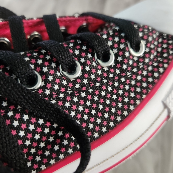 Converse All*Star Pink & Black Stars Sneakers size Women's 9, Men's 7 - Picture 8 of 8